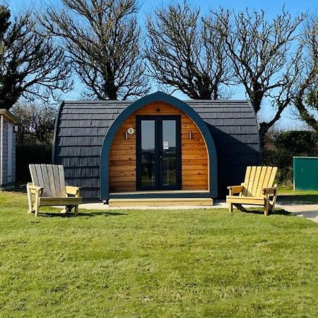Camping Pods Trevella Holiday Park Кранток Екстер'єр фото