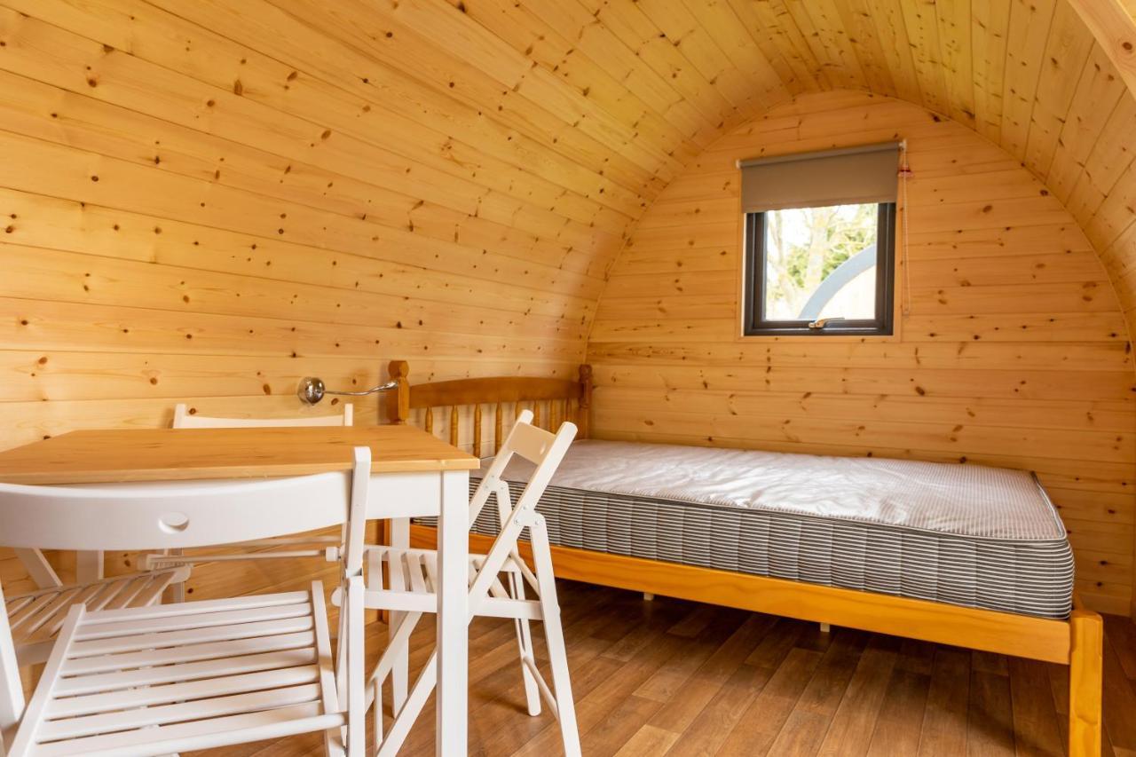 Camping Pods Trevella Holiday Park Кранток Екстер'єр фото