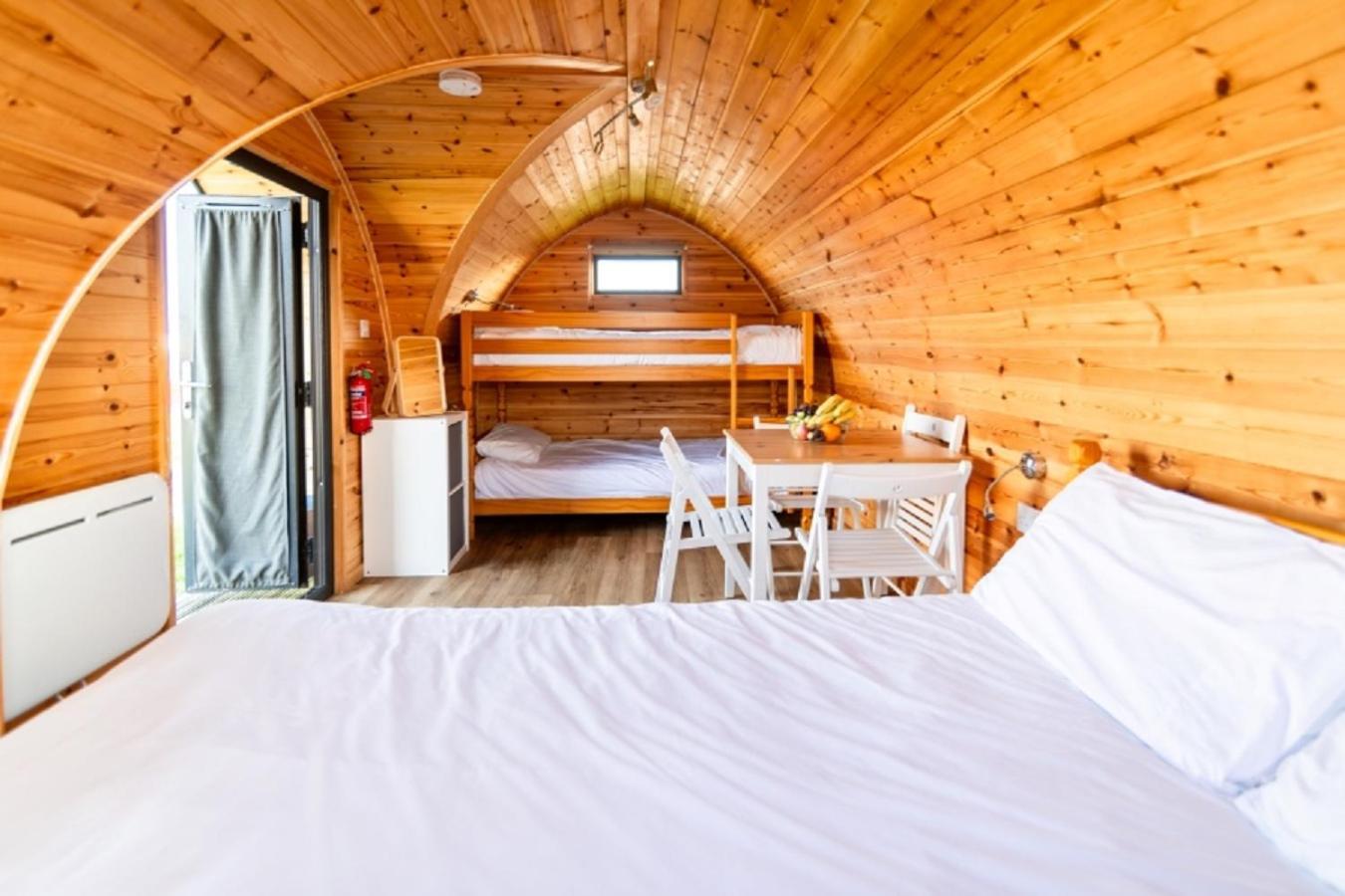Camping Pods Trevella Holiday Park Кранток Екстер'єр фото
